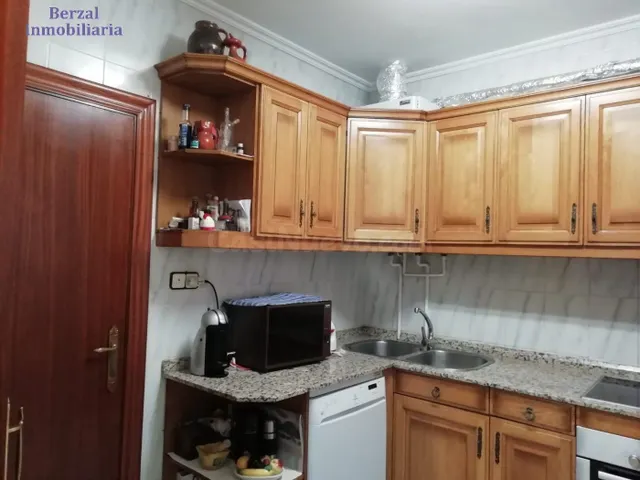 PISO AMPLIO EN LAS PEATONALES - foto 3