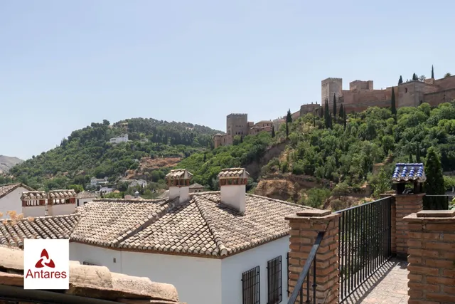 Espectacular casa con vistas directas a la Alhambra y Licencia Turística Activa en el Albaicín — 20