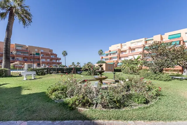 Piso en Jardines del Mar, Salobreña. — 35