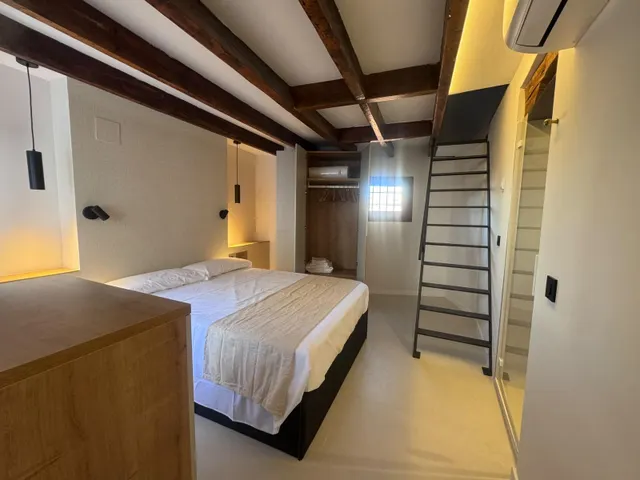 Exclusiva vivienda exterior a estrenar junto a la Puerta del Sol — 29