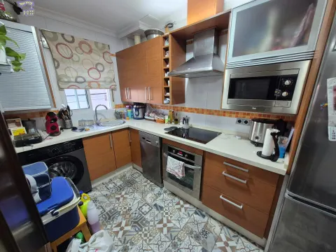 SE VENDE PISO EN ZONA LAS CANTERAS