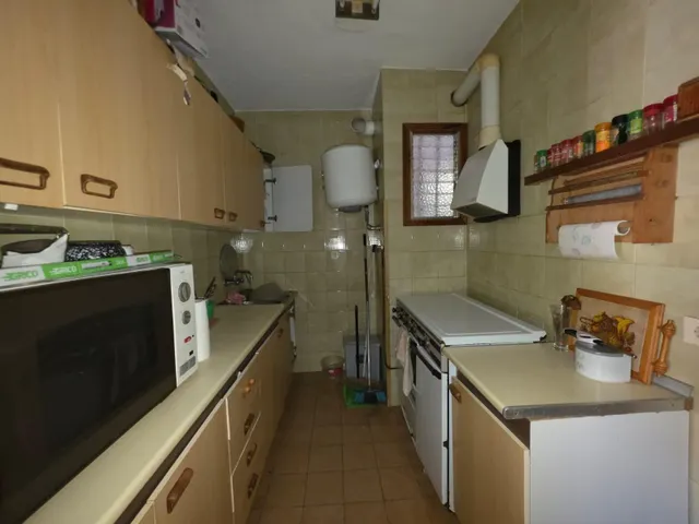 Magnifica vivienda para reformar, buena ocasion para invertir — 14