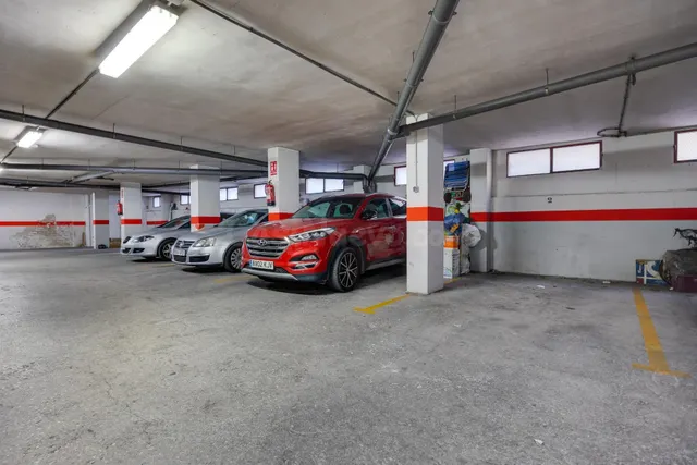 4 Dormitorios 2 baños vivienda grande - foto 3