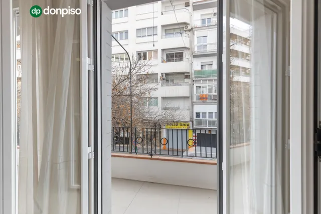 Exclusivo piso de lujo en pleno centro de Granada — 31