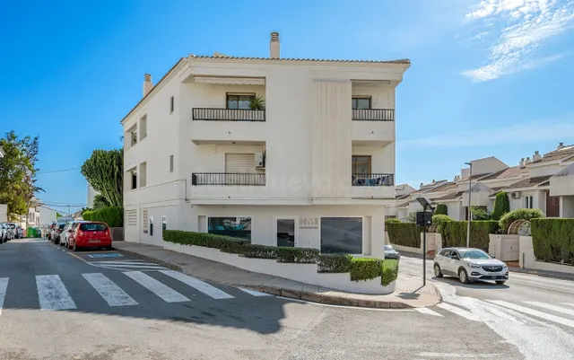 Apartamento 1 habitación 52m² en venta - 1a linea