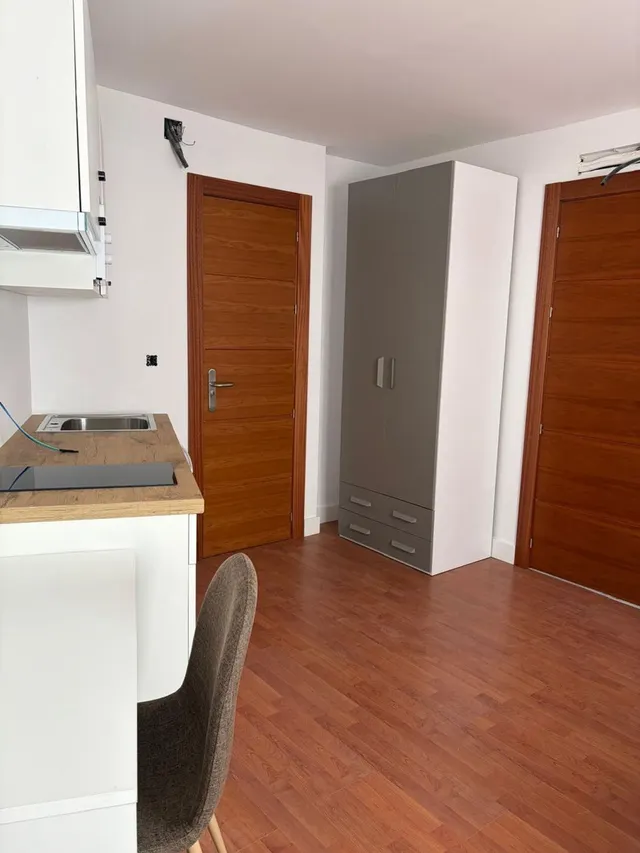 APARTAMENTO EN ALQUILER — 12