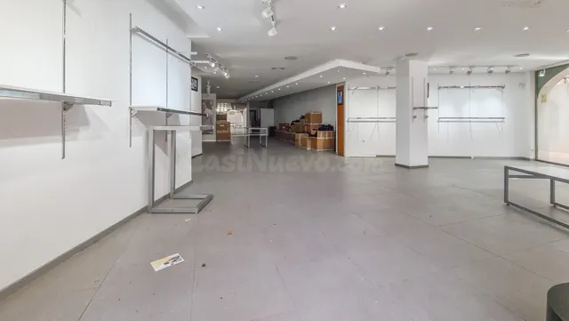 Local comercial 262m² en venta - Marbella - foto 2