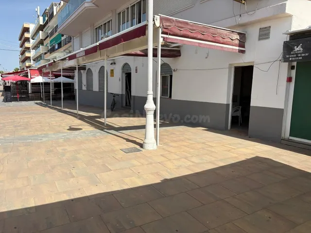 ¡Magnifico Local y éxito garantizado en primera línea de pla