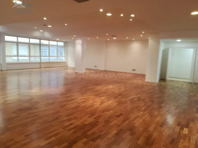 OFICINAS EN EL CENTRO!!! OPORTUNIDAD!!! - foto 2