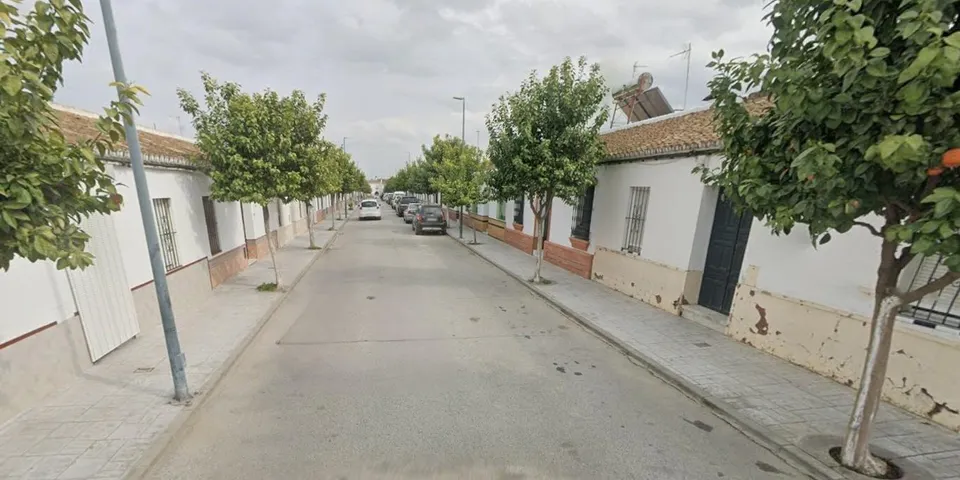 Venta de Casa en Hinojos, Huelva. Activo Sin Posesión / Alquilado, No se Puede Visitar.