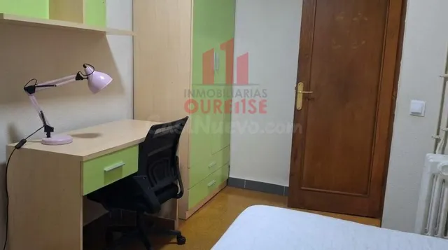 PISO AMUEBLADO EN EL CENTRO DE LA CIUDAD DE OURENSE - foto 5