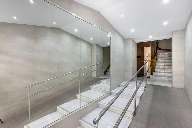 GRAN PISO EN CALLE RECOGIDAS — 36