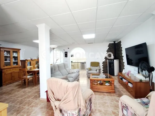 Fantástico apartamento tipo dúplex con solárium privado y entrada independiente en el centro de Benejúzar — 8