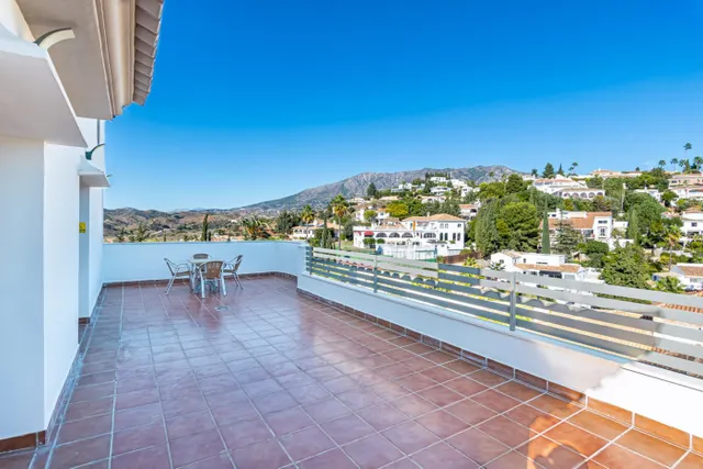 Villa Reformada con Vistas Panorámicas en la Sierrezuela — 29