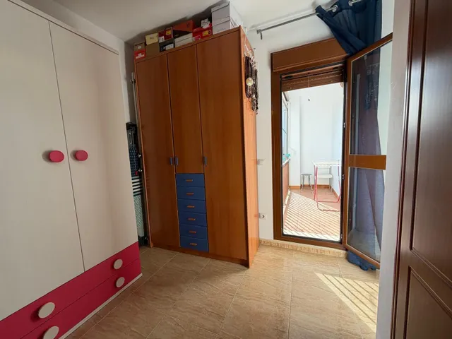 ¡Casa adosada con patio, garaje y sótano en La Victoria, Córdoba! — 35