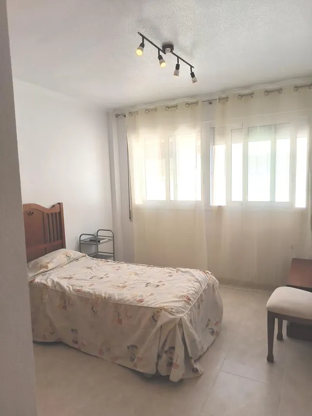 Duplex de 5 dormitorios y sotano privado — 20