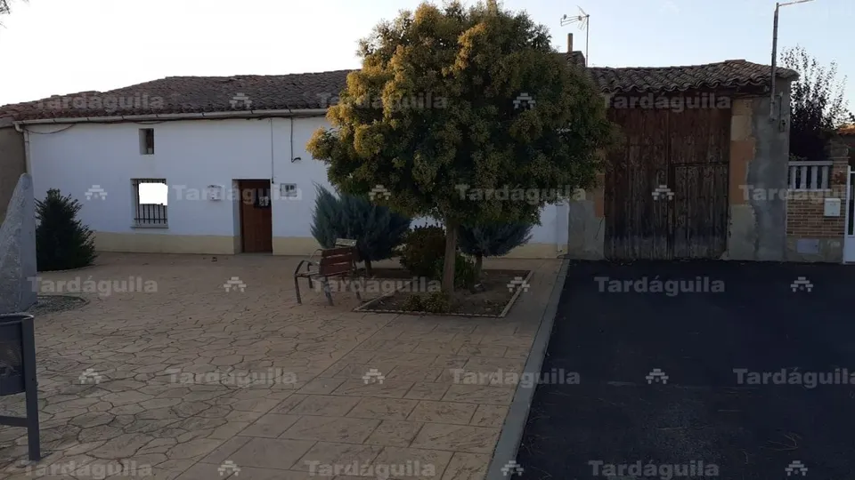 PARCELA DE 1227 METROS PARA HACER SU SEGUNDA VIVIENDA O SU CASA RURAL
