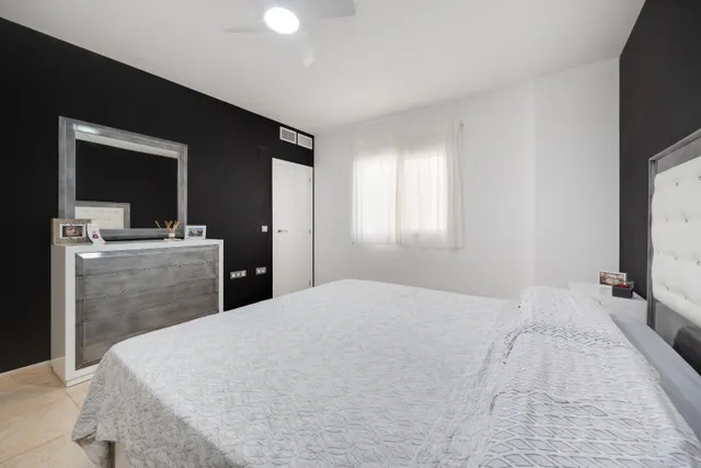 Piso 3 dormitorios 2 baños garaje incluido con ascensor — 23