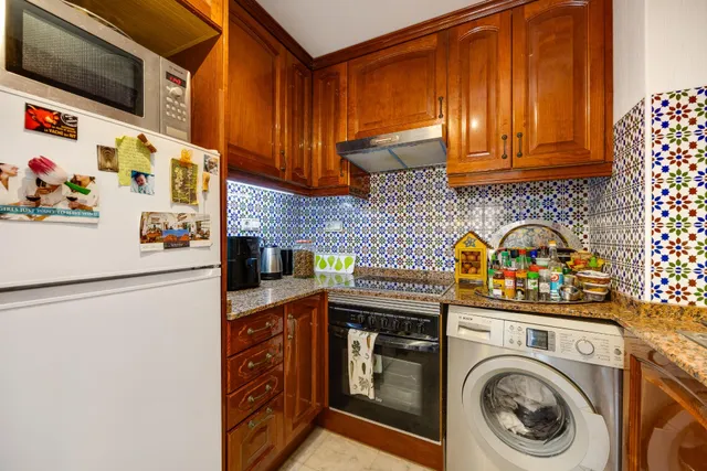 Apartamento de 2 dormitorios con terraza y piscina en Atalayas, Torrevieja — 17