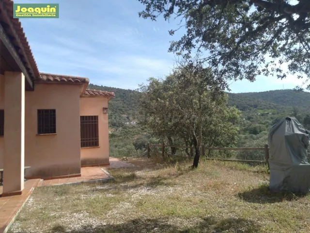 MAGNIFICA PARCELA ZONA CAÑADA DE LA ESPADA . HIPOTECABLE.
