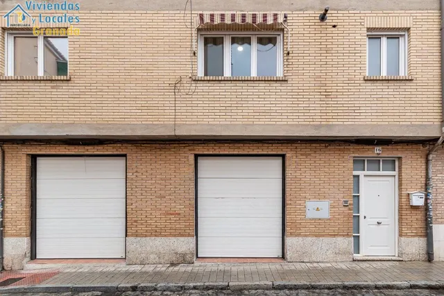 Espectacular casa reformada en Calle Xauen (Zaidín) — 28