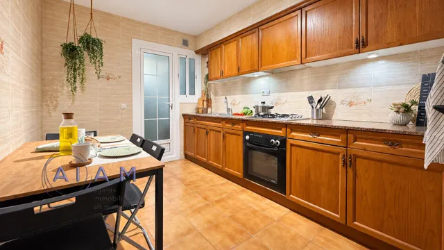 Piso muy céntrico con 4 habitaciones — 6