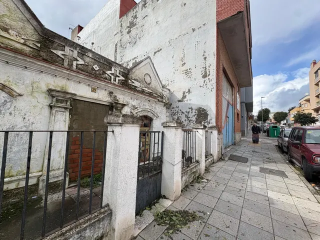 SE VENDE CASA SOLAR EN ALGECIRAS - foto 3