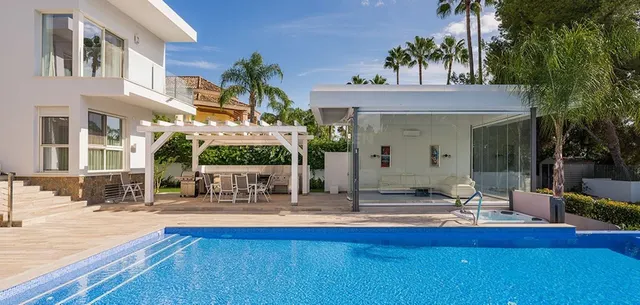 Chalet 7 habitaciones 923m² en venta - Marbella - foto 3
