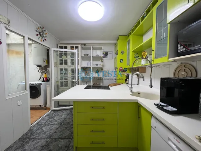 habitaciones EN ALQUILER PARA ESTUDIANTES EN EL CENTRO DE RE - foto 3