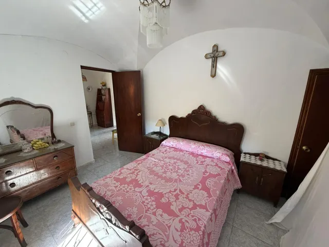 Casa con patio en Torremocha — 9