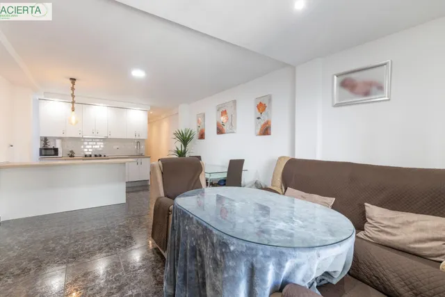Ático reformado con ascensor, terraza y chimenea, listo para entrar a vivir — 6