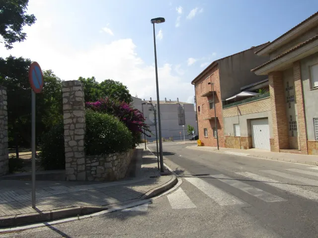 CASTELLÓ DE RUGAT - SOLAR URBANO - SE VENDE — 13