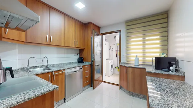 PISO DE TRES DORMITORIOS CON PISCINA CLIMATIZADA, GIMNASIO Y SAUNA EN SAN PEDRO DEL PINATAR — 10