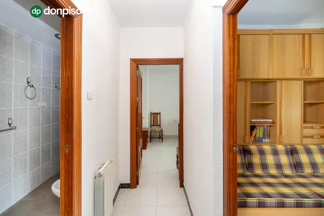 ✨ Piso de 3 dormitorios con terraza en el Zaidín – Espacio, comodidad y agradables vistas — 29