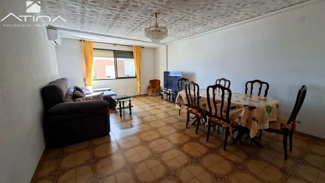 Piso en venta en Piles pueblo de 3 habitaciones con aire aco - foto 2