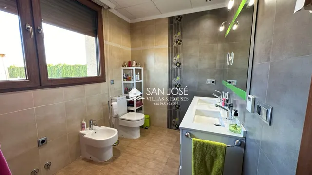 VENTA DE ESPECTACULAR CHALET DE LUJO EN ASPE, ZONA CARRETERA DE HONDON — 32