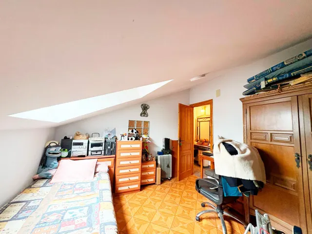 Urbis te ofrece una casa en venta en Navarredonda de la Rinconada, Salamanca. — 48