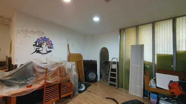 Casa de pueblo tradicional de 250 m2 en Canet centro: 3 alturas diáfanas para proyecto de rehabilitación a medida — 10