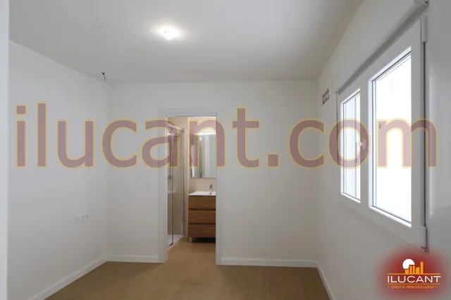 FANTASTICO  PISO CON REFORMA A ESTRENAR JUNTO AV. CONDE LUMIARES — 10
