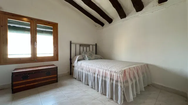 SE VENDE CASA EN TÓRTOLES — 34