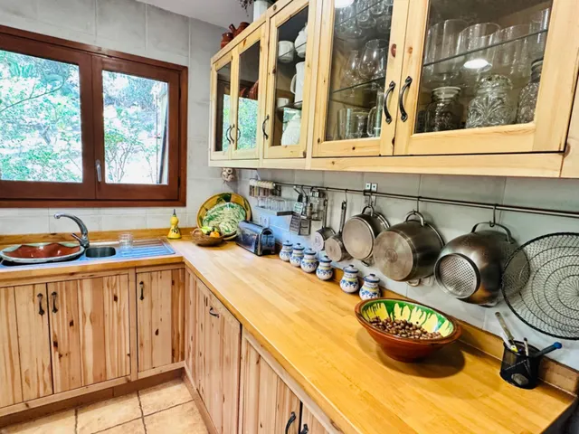 EXCLUSIVA CASA UNIFAMILIAR EN CASTELLVÍ DE ROSANES - GRAN PARCELA, PRIVACIDAD Y ENCANTO NATURAL — 26
