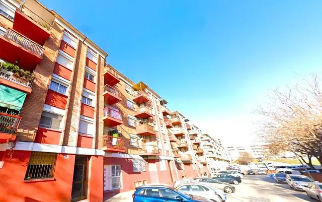 Venta piso en Sabadell — 3