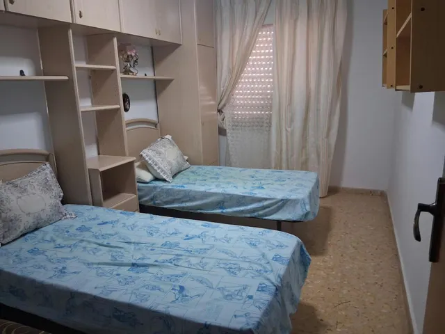 Amplio y Luminoso piso en  zona Fiesta del Árbol con ascensor. — 20