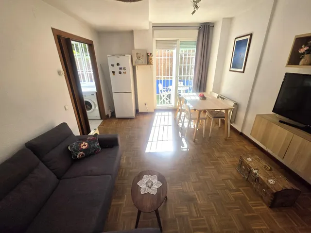 Bajo con terraza — 7