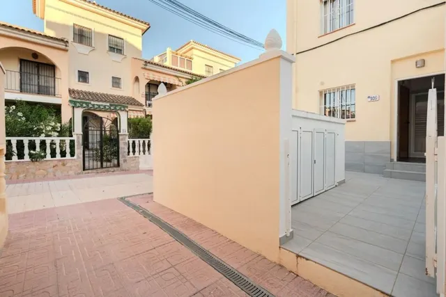Adosado 3 habitaciones 98m² en venta - Punta Prima — 26