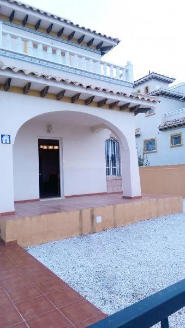 Preciosa esquina en La Zenia - foto 4
