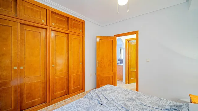Gran apartamento en orihuela: 2 hab, 1 baño — 19