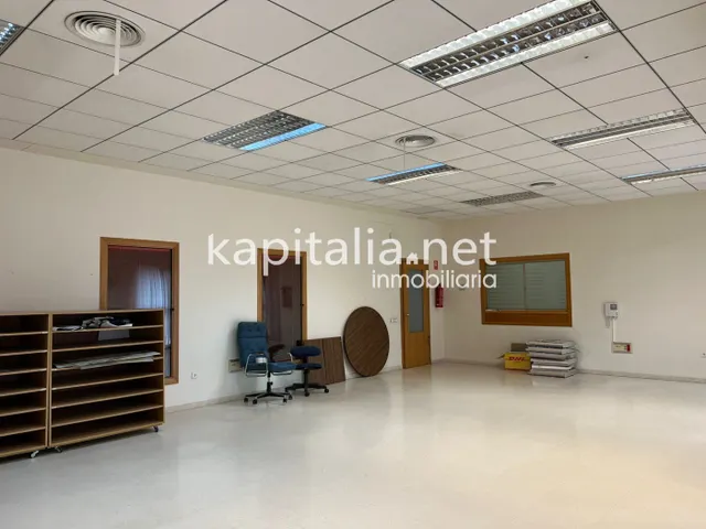 Oficina en alquiler en Ontinyent — 3