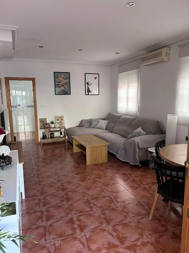 Adosado en zona de Valverde, Elche — 24