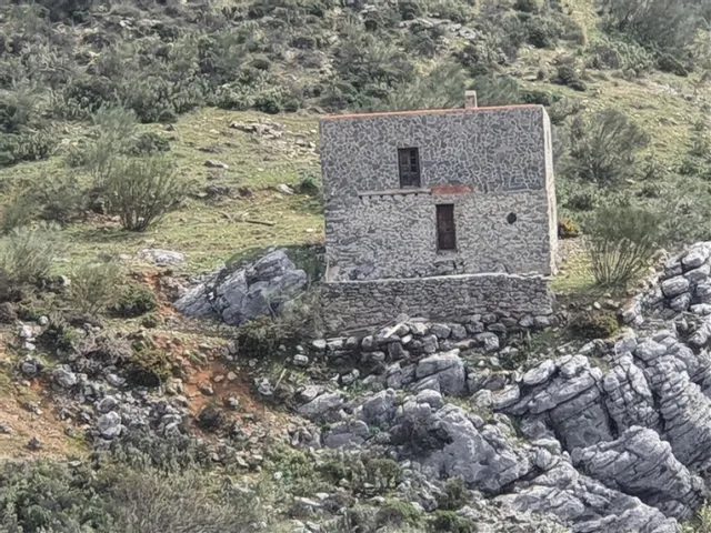 Casa de campo-Masía en Venta en Parauta Málaga - foto 2